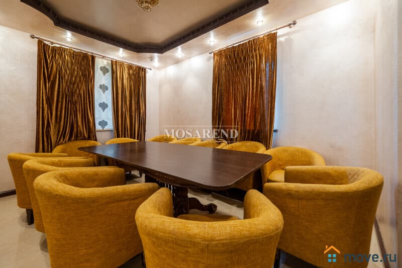 дом, 650 м&sup2;