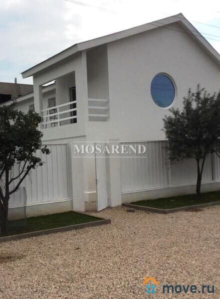 коттедж, 200 м&sup2;