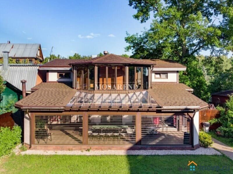 дом, 400 м&sup2;