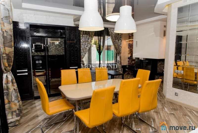 дом, 500 м&sup2;