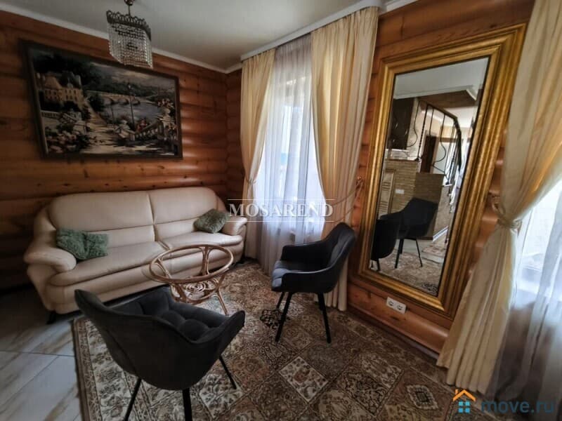 дом, 300 м&sup2;