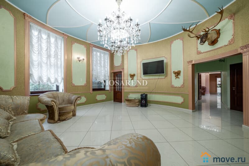 дом, 1000 м&sup2;