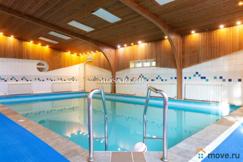 дом, 400 м&sup2;