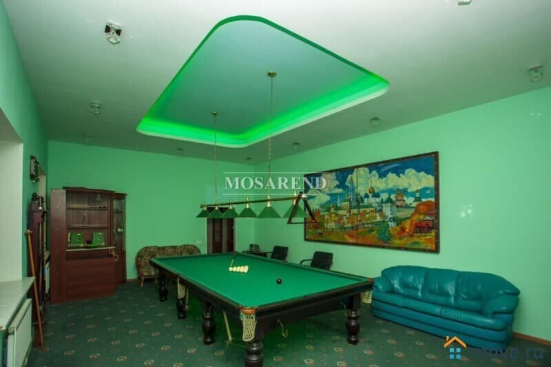 коттедж, 1500 м&sup2;