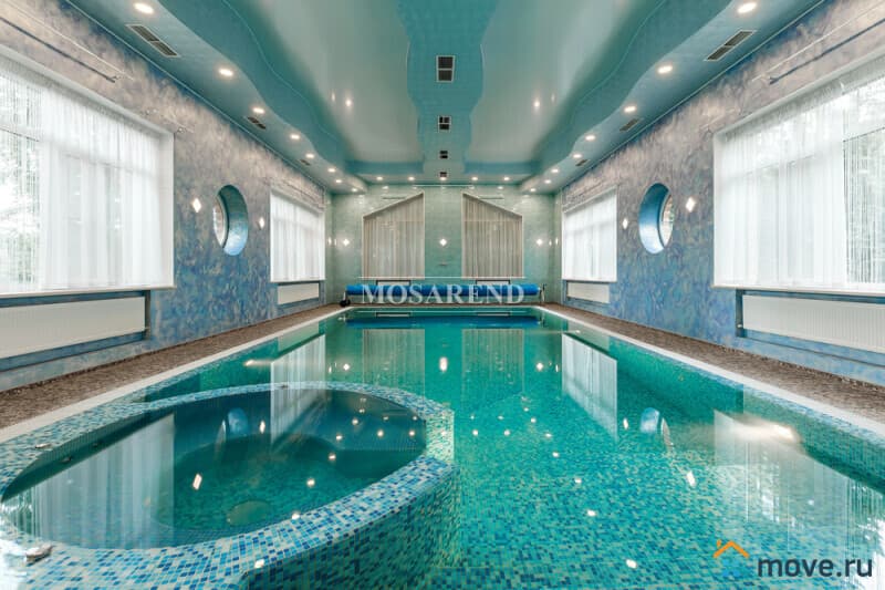 коттедж, 900 м&sup2;