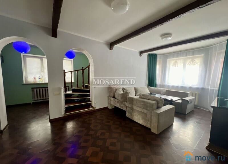 коттедж, 400 м&sup2;