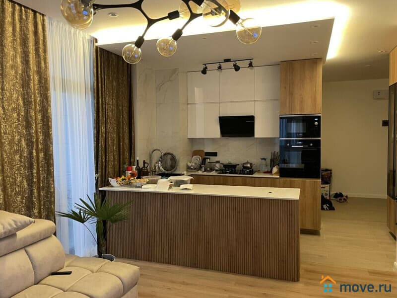 3-комн. квартира, 84 м²