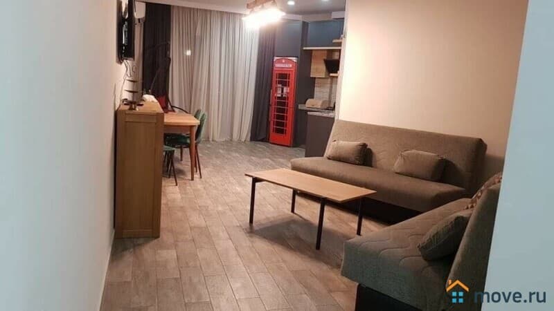 2-комн. квартира, 80 м²