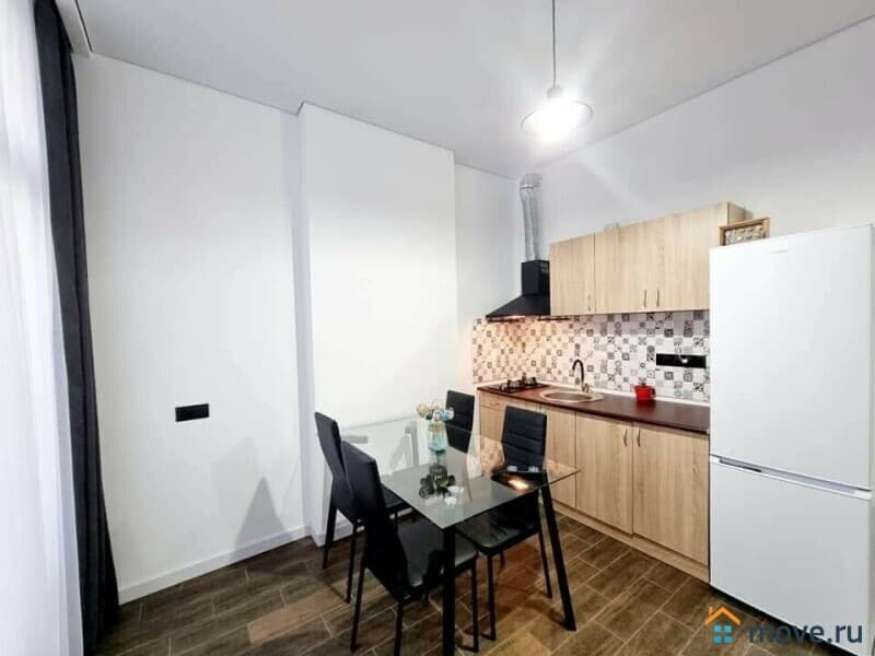 2-комн. квартира, 43 м²