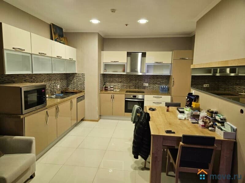 2-комн. квартира, 64 м²