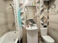 Сдам двухкомнатную квартиру на сутки, 50 м², этаж 5 из 17. Фото 2