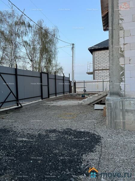 дом, 300 м&sup2;