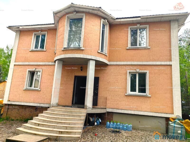 дом, 312.4 м²