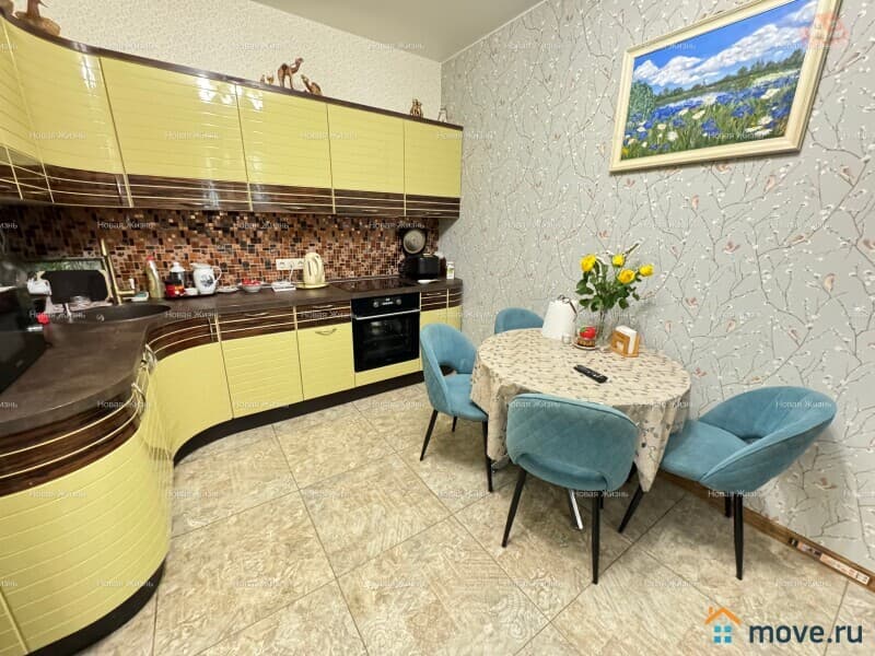 2-комн. квартира, 75 м²