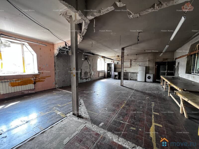 свободного назначения, 200 м²