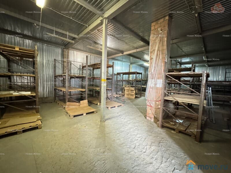 свободного назначения, 950 м²