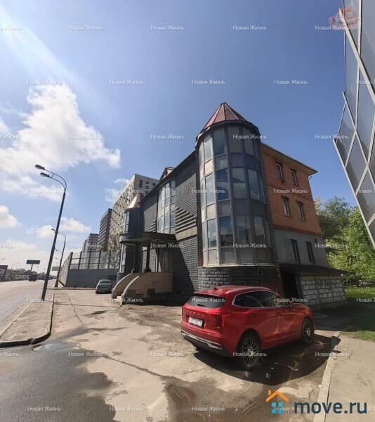 свободного назначения, 700 м&sup2;