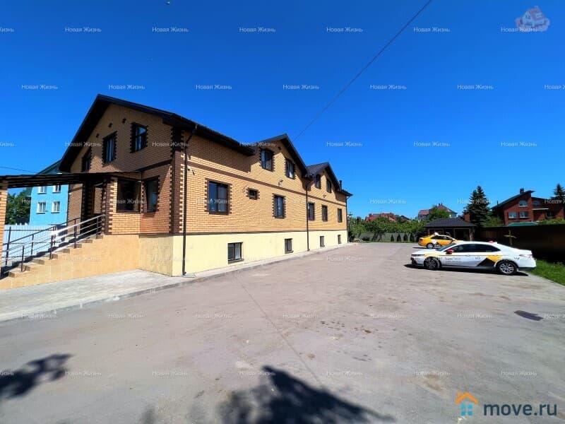 гостиница, 1000 м&sup2;