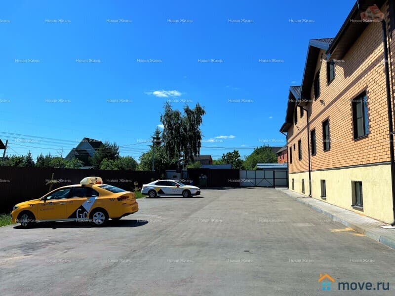 гостиница, 1000 м&sup2;