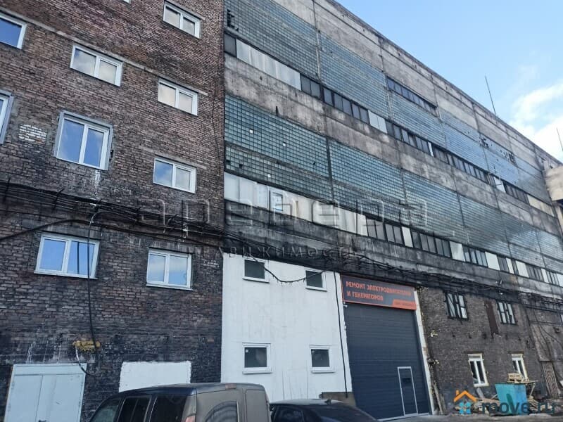 нежилое здание, 6000000 м²
