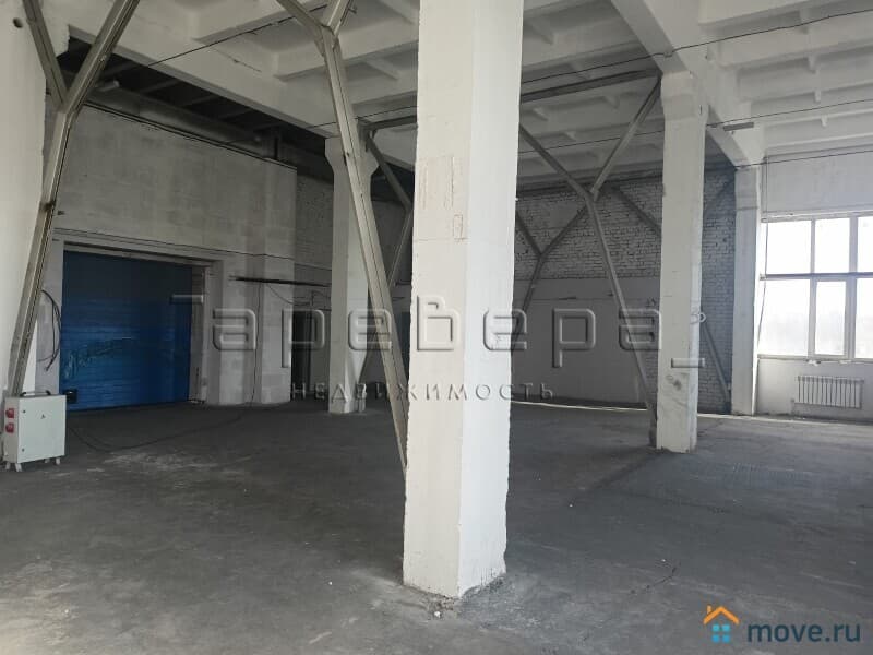 нежилое здание, 6000000 м²