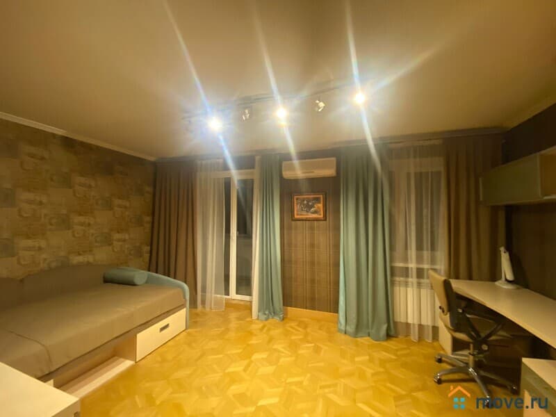 4-комн. квартира, 160 м²