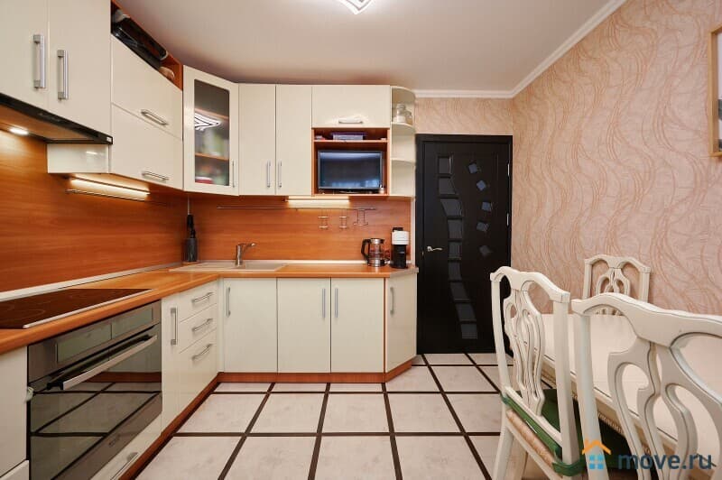 3-комн. квартира, 77 м²