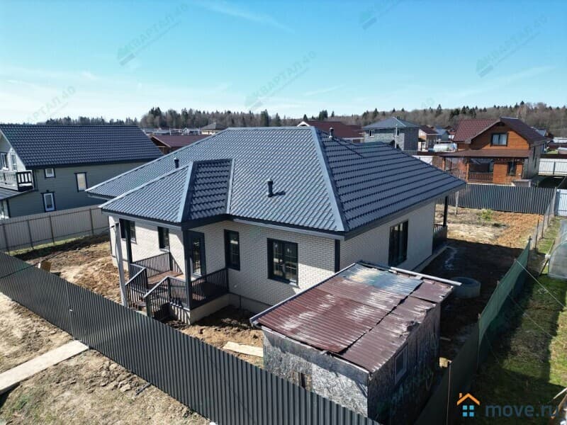 дом, 144 м²
