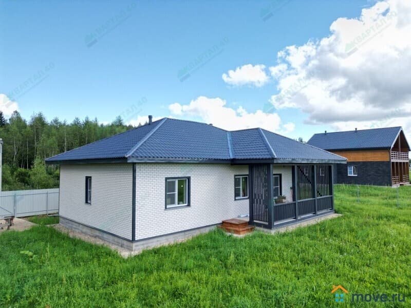 дом, 140 м²