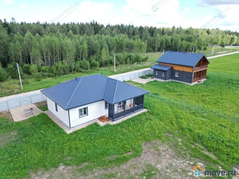 дом, 140 м²