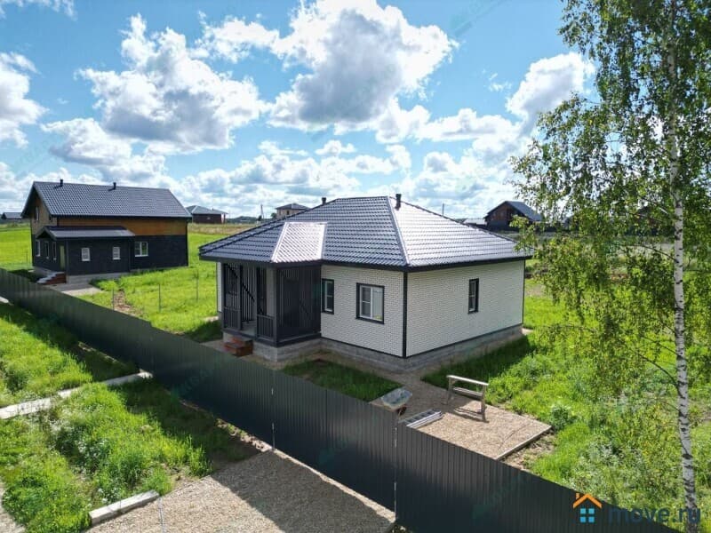 дом, 140 м²