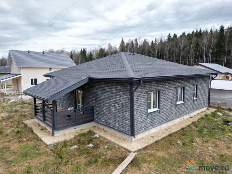 дом, 141 м&sup2;