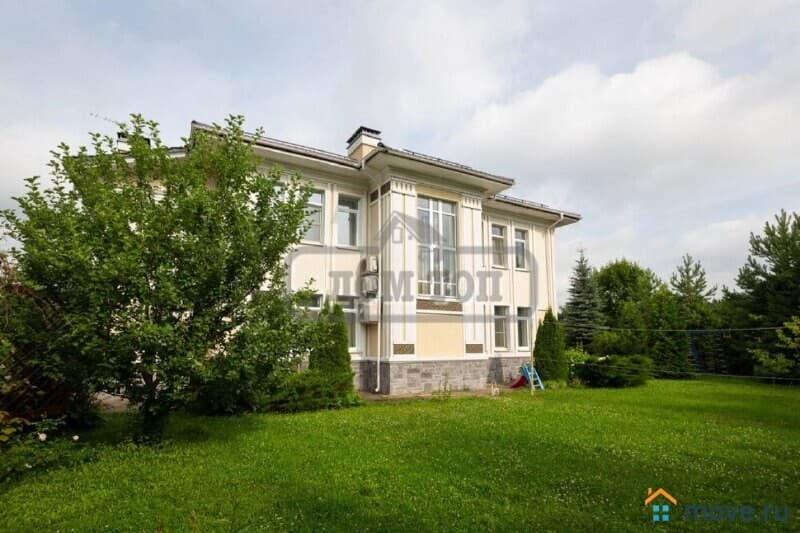 коттедж, 600 м&sup2;