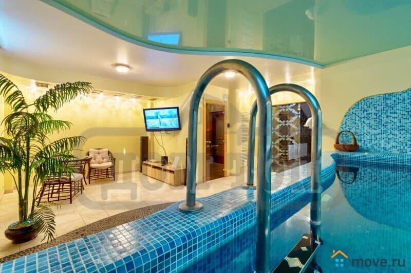 коттедж, 680 м²