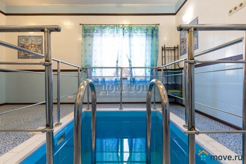 коттедж, 1200 м²