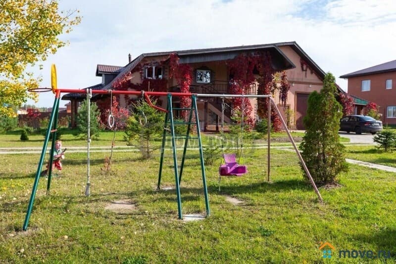 коттедж, 1200 м²