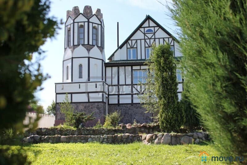 коттедж, 500 м²