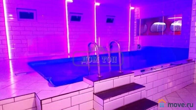 коттедж, 350 м²