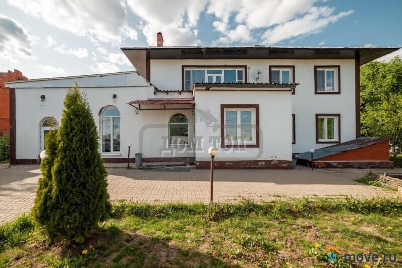 коттедж, 500 м²