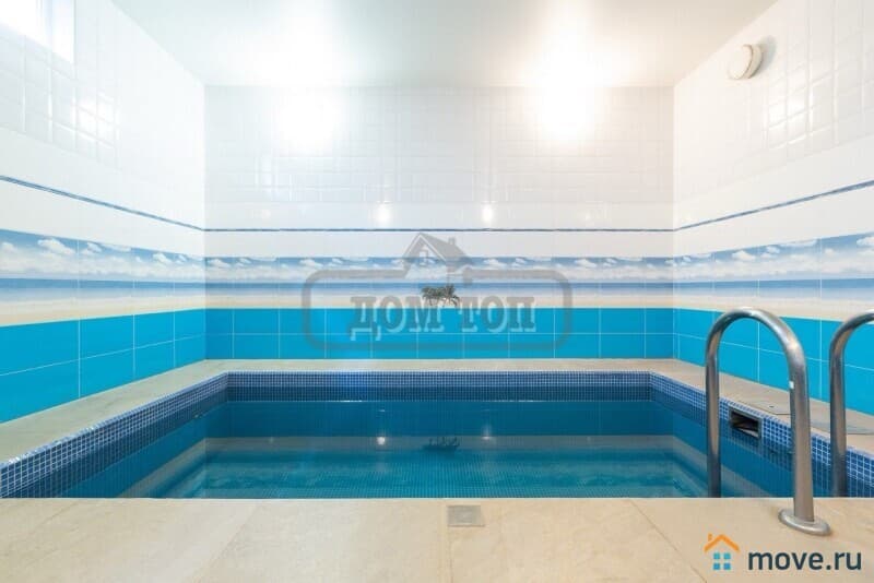 коттедж, 650 м²