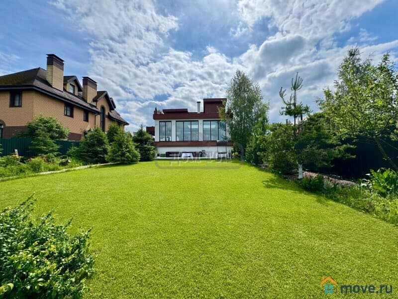 коттедж, 480 м²