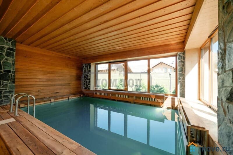 коттедж, 400 м&sup2;