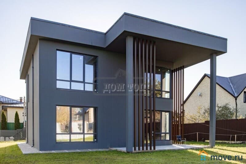 коттедж, 261 м²