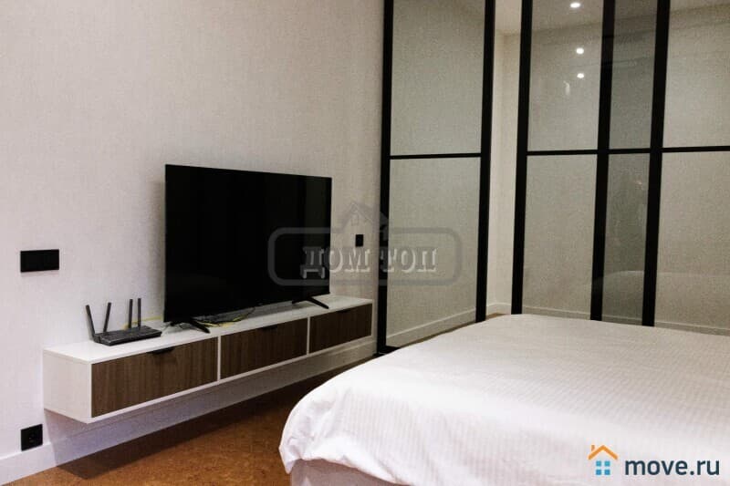 коттедж, 380 м²