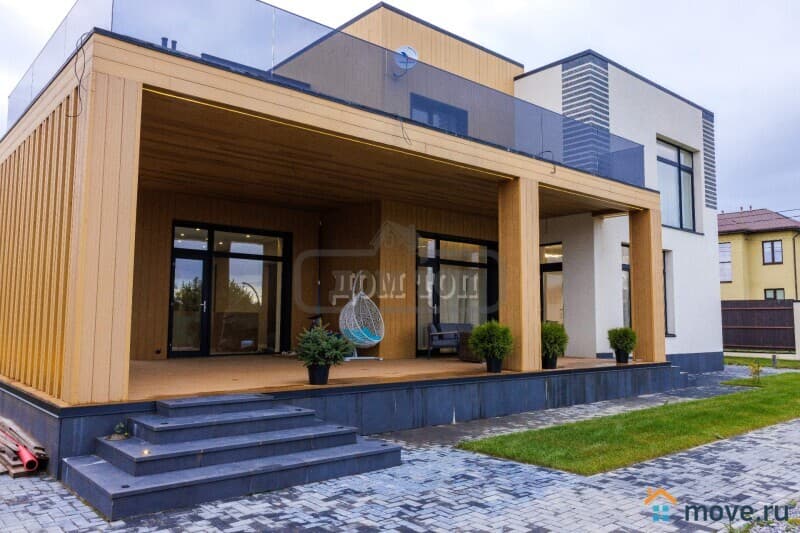 коттедж, 380 м²