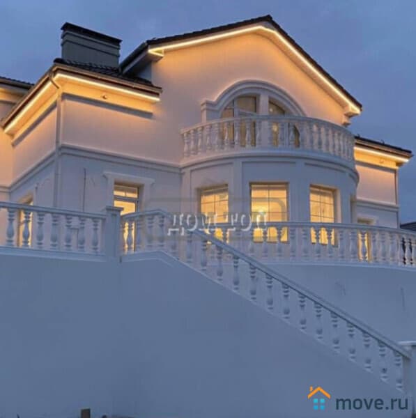 коттедж, 550 м&sup2;