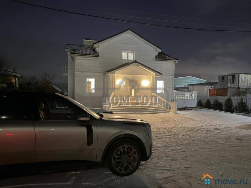 коттедж, 550 м&sup2;