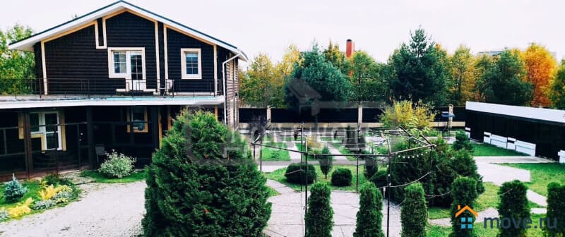 дом, 320 м&sup2;