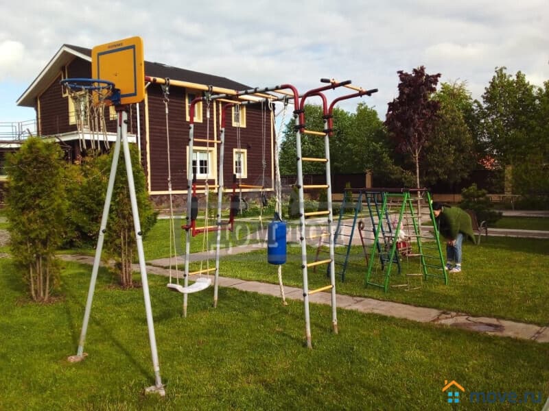 дом, 320 м&sup2;