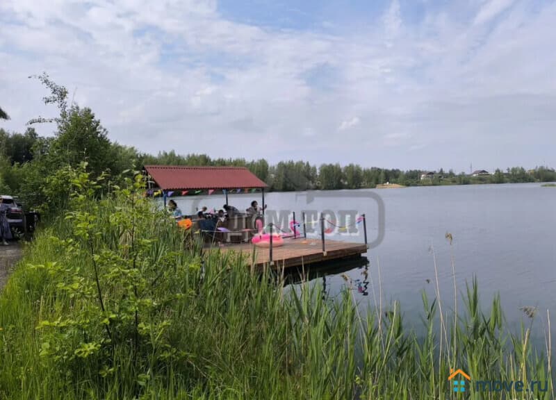дом, 400 м&sup2;